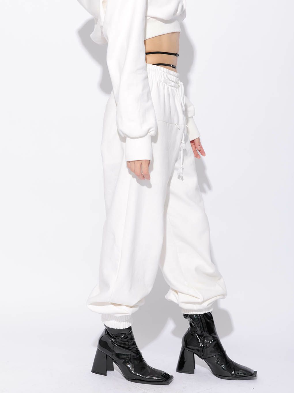 basic zip logo pants | MELT THE LADY | メルトザレディ公式サイト