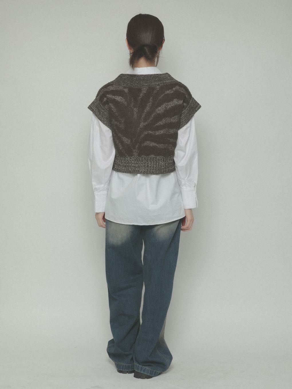 nuance knit vest