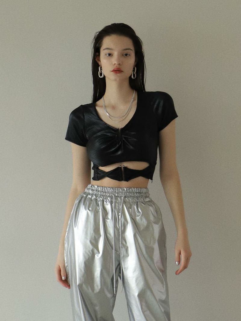 twist cropped tops