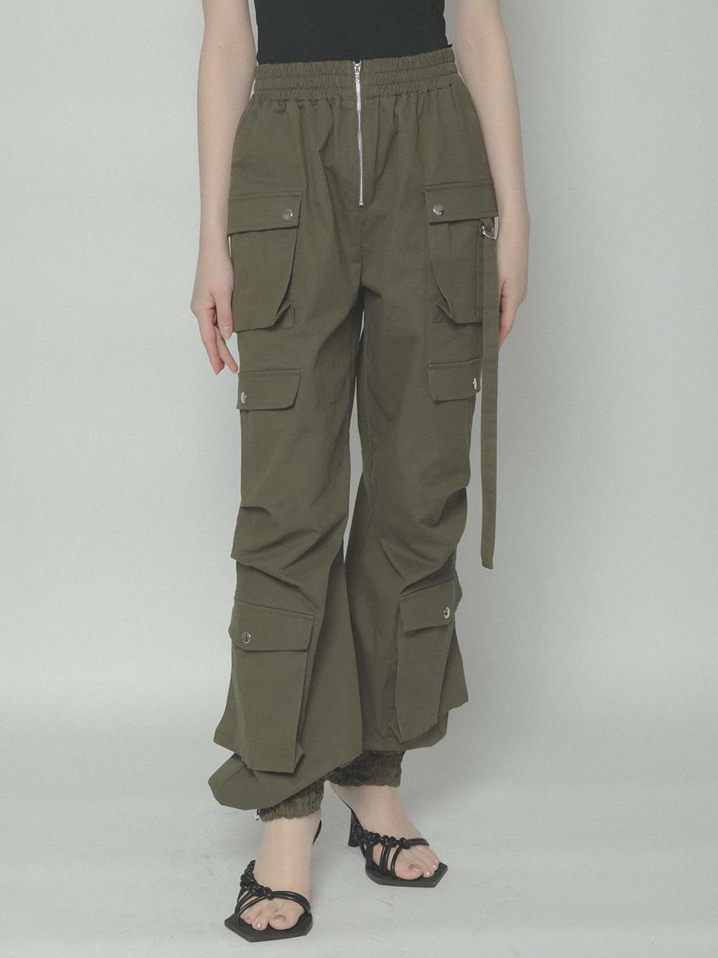 low waist cargo pants | MELT THE LADY | メルトザレディ公式サイト