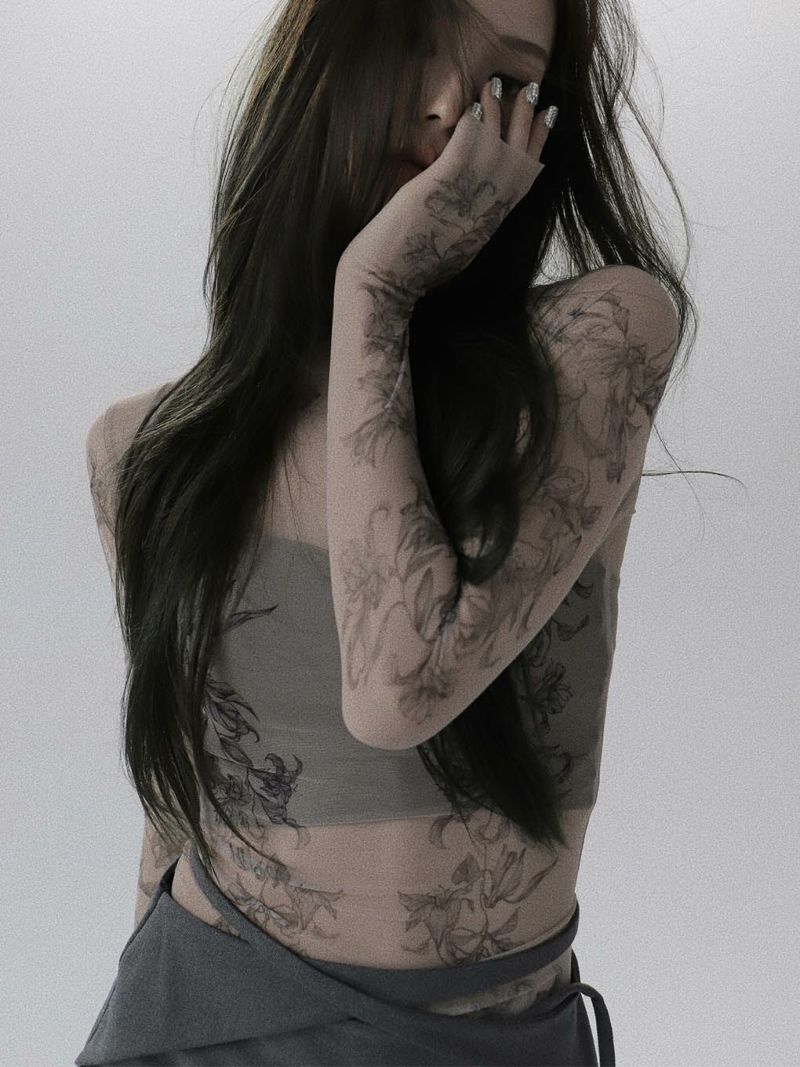melttheladymeltthelady lily tattoo tops black