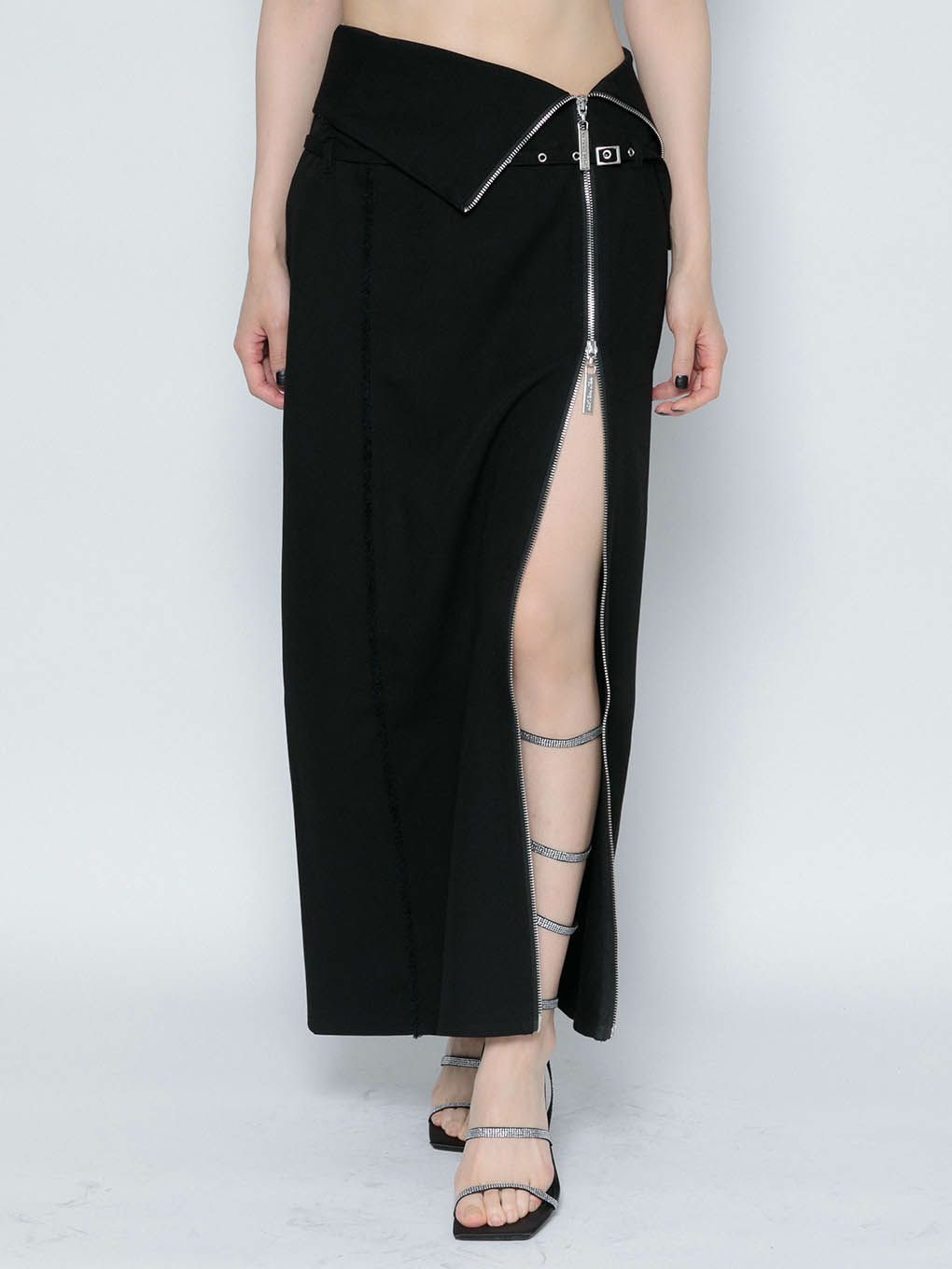 skinny belt slit skirt